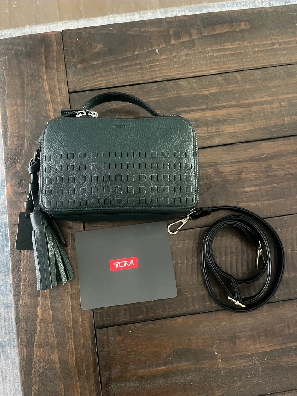 TUMI Noho Voyageur Noho Angie crossbody - Picture 3 of 17